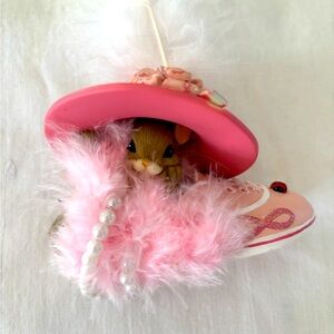 Charming tales collection. Called promise of a cure. Ladybug‎ on toe.